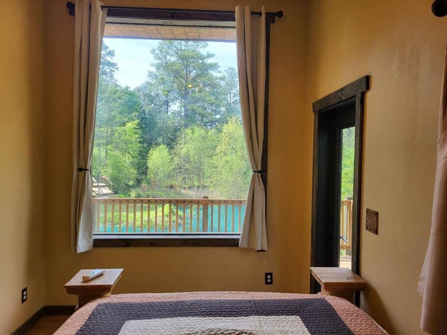 Waterfront Houston Hide Out In A Magical Forest Waller Extérieur photo