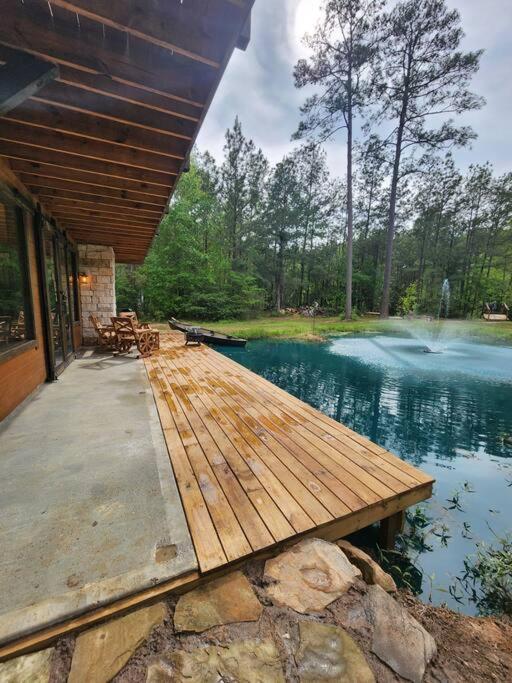 Waterfront Houston Hide Out In A Magical Forest Waller Extérieur photo